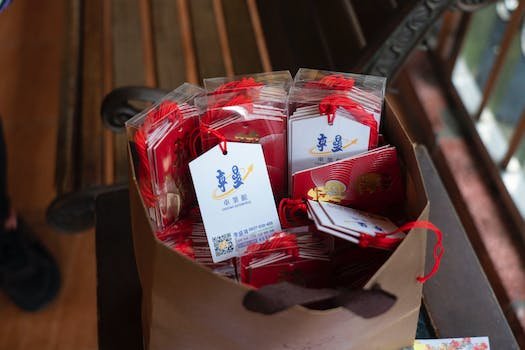 Comment une étiquette connectée permet-elle de retrouver des bagages perdus ?